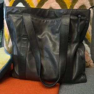 Allsaints Boundary Tote (small defect)